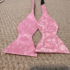 Pink Paisley Self Tie Adjustable Bow Tie